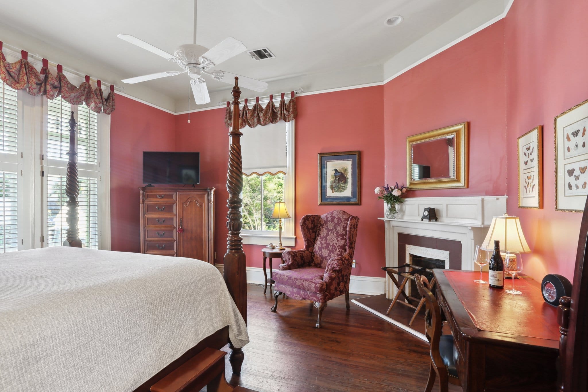 The Jasmine guestroom at Maison Perrier Bed & Breakfast in New Orleans